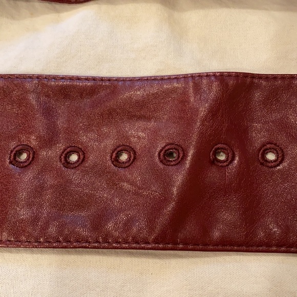 The limited maroon belt small - Picture 8 of 8